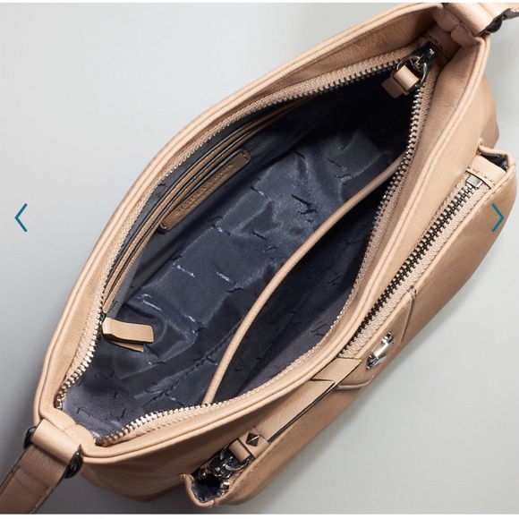 Simply Vera Vera Wang Faux Leather Crossbody Bag Black & Tan - Picture 8 of 8